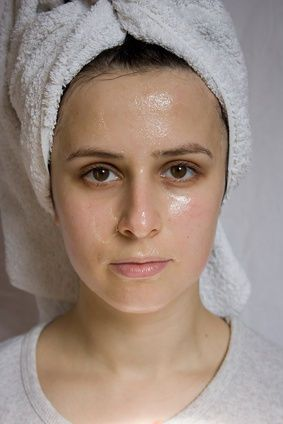 Woman with oily skin type and shiny forehead — skincare tips for Different Types of Skin